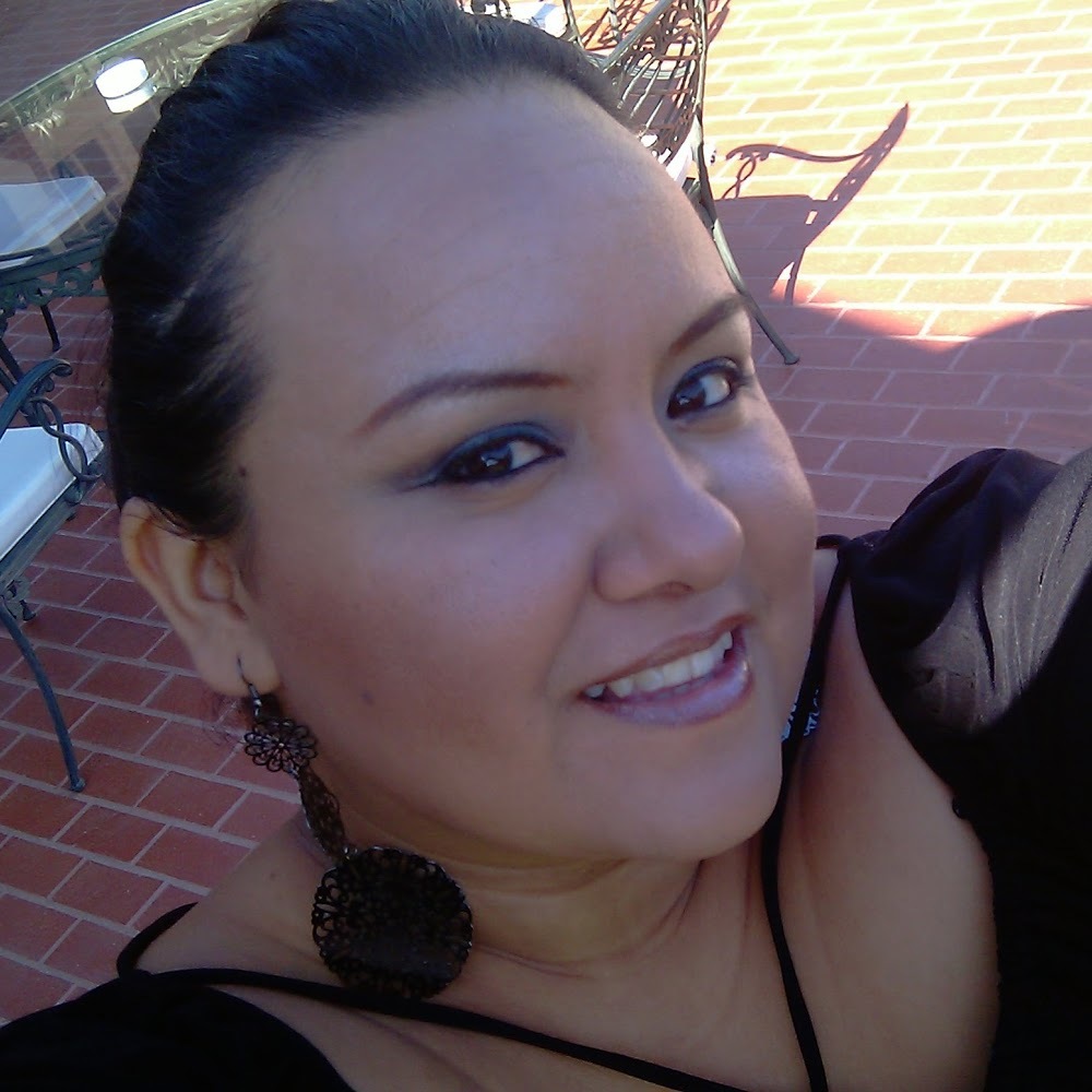 Meet your Posher, Zetino